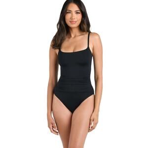 NEW La Blanca Island Goddess One Piece‎ Swimsuit Black Medium Minimalist Luxe